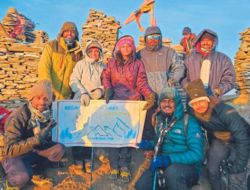 रत्नागिरी : 12 ट्रेकर्सनी तब्बल साडेबारा हजार फूट उंचीवरील ‘केदारकंठ’ शिखर केलं सर