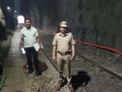 BIG Breking खेड : रेल्वेच्या धडकेत एक कामगार ठार, पाच जखमी