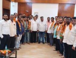 दापोली : एकीकडे युतीचा प्रस्ताव आणि दुसरीकडे फोडाफोडी! भाजपचा मनसेला धक्का, मनसे कार्यकर्त्यांचा भाजपात प्रवेश