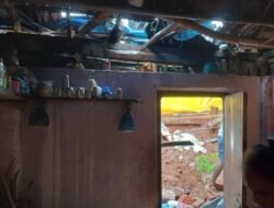 गुहागर : वेळणेश्वर अडुर कोंड कारूळ येथे घरावर संरक्षक भिंत कोसळून नुकसान