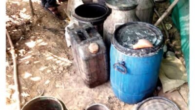 मंडणगड : गावठी हातभट्टी दारू प्रकरणी गुन्हा दाखल