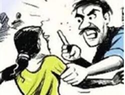 खेडमध्ये गुंडाराज मेटे येथे घरात घुसून महिलेचा विनयभंग, मारहाण, महिलेला ‘जिंदगी खराब’ करण्याची धमकी