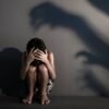 संगमेश्वर : धक्कादायक – घरात एकटी, अल्पवयीन मुलीचे तोंड दाबून अत्याचार