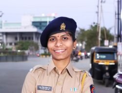 चिखलगाव : कठोर परिश्रम, जिद्द आणि चिकाटीच्या जोरावर ऋतुजा तेलप झाली पोलीस कॉन्स्टेबल