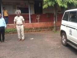 गुहागर : हायस्कूलमधील 8 कॉम्प्युटर संच चोरीला