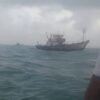 हर्णे : बंदरासमोर बंदी असूनही अवैध मासेमारी, स्थानिक मच्छीमारांत तीव्र संताप