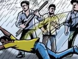 खेड : खेडचा बिहार ! शाळेत वाढदिवसाच्या कार्यक्रमावरून राडा, फायटर काढत मारहाण, महिलेच्या मॅक्सीची कॉलर पकडली