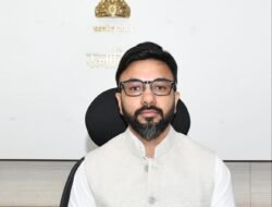 रत्नागिरी : मनुज जिंदल यांनी स्वीकारला जिल्हाधिकारी पदाचा कार्यभार