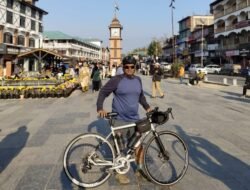 खेड : फिट इंडिया टीमतर्फे ४२०० किमीचा ऐतिहासिक प्रवास पूर्ण, खेडच्या सचिन पालकरांची लक्षवेधी कामगिरी