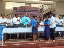 ​गुहागरचे विद्यार्थी आता राज्यस्तरावर! ५३ व्या जिल्हा विज्ञान प्रदर्शनात सडे जांभारी शाळेचे यश