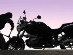 राजापूर : एकाच रात्री चार दुचाकीसह मोबाईल लंपास