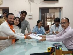 दापोली : जिल्हा परिषदेसाठी किशोर देसाई यांनी भरला उमेदवारी अर्ज , गृहराज्यमंत्री योगेश कदमांची उपस्थिती