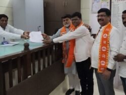 रत्नागिरी : शिवसेनेचा पहिला उमेदवारी अर्ज दाखल, पावस जि. प. गटातून ॲड. महेंद्र मांडवकर रिंगणात