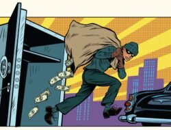 चिपळूण : दुकानफोडीचा पर्दाफाश, दोन चोरट्यांना अटक