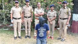 रत्नागिरी : 1 कोटी 23 लाख रुपयांना लुटणाऱ्या आंतरराज्य टोळीतील एक जेरबंद