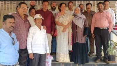 दाभोळ : दाभोळ–बुरोंडी गटातून जिल्हा परिषदेसाठी भाजपकडून स्मिता जावकर यांचा उमेदवारी अर्ज दाखल, एकाच गटातून भाजपकडून दोन अर्ज दाखल, एबी फॉर्म कुणाला? युतीबाबत संभ्रम