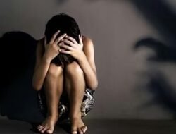 दाभोळ : समुद्रकिनारी अल्पवयीन मुलीसोबत अश्लील चाले, तरुणावर पॉक्सो अंतर्गत गुन्हा दाखल