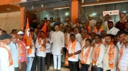 दापोलीतील ताडील गावातील भाजप कार्यकर्त्यांचा शिवसेनेत प्रवेश, निवडणुकीआधी मोठा फेरबदल