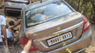 राजापूर : धूतपापेश्वर मंदिरकडे जाणाऱ्या रस्त्यावर अपघात; अरुंद मार्गाचा प्रश्न पुन्हा ऐरणीवर