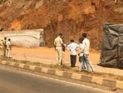 लांजा : ट्रक उलटून चालकाचा जागीच मृत्यू