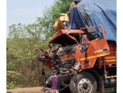 लांजा : टेम्पो आणि ट्रकमध्ये भीषण अपघात, चालकाचा जागीच मृत्यू