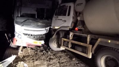 खेड : कशेडी घाटात खेड-बोरिवली एसटी बसचा भीषण अपघात; ब्रेक फेल होऊन ट्रकला धडक, 12 ते 13 जखमी