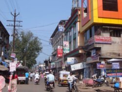 चिपळूण : बाजारपेठेत अतिक्रमण हटाव मोहीम