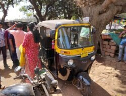 दापोली–दाभोळ रस्त्यावर रिक्षाचा किरकोळ अपघात