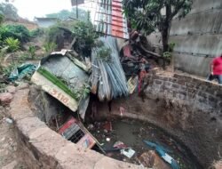 रत्नागिरी : हातखंबा येथे चार वाहनांची साखळी धडक; ट्रक क्लिनर गंभीर जखमी, महामार्गावर काही काळ वाहतूक ठप्प