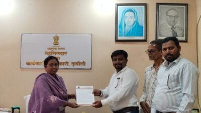 दापोली : पिसई-विसापूर रस्त्याच्या निकृष्ट कामाविरोधात स्वराज्य प्रतिष्ठान आक्रमक, स्वराज्य प्रतिष्ठानचे अध्यक्ष अनिष निंबकर यांनी 1 जूनपासून दिला उपोषणाचा इशारा