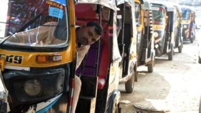 रत्नागिरी : जिल्ह्यात सीएनजीचा तुटवडा; पंपांवर वाहनांच्या लांबच लांब रांगा