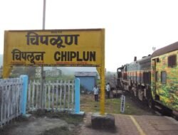 चिपळूण : बहिणीसोबत गावी येत असताना धावत्या रेल्वेतून पडून 19 वर्षीय तरुणाचा मृत्यू