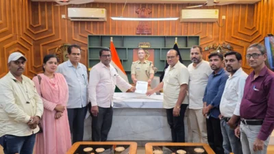 रत्नागिरी : पत्रकारांना धमकी प्रकरण : खासदार संजय दिना पाटील यांच्यावर कारवाईची मागणी, मराठी पत्रकार परिषदेचे पोलीस अधीक्षकांना निवेदन
