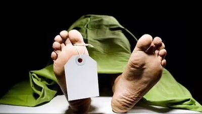 दाभोळ : समुद्रकिनारी अज्ञात इसमाचा मृतदेह आढळला, दाभोळ सागरी पोलिसांकडून ओळख पटविण्याचे प्रयत्न