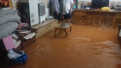 दापोली : जालगाव चैतन्य नगरमध्ये घरात पाणी, संसारोपयोगी साहित्याचे मोठे नुकसान