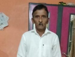 संगमेश्वर : तीन आमरण उपोषणे, 69 वर्षीय वृद्धाची आत्मदहनाच्या इशाऱ्याची पुनरावृत्ती; तरीही कुळाच्या जमिनीचा न्याय कागदावरच, देवरुख तहसीलदारांच्या आदेशाची अंमलबजावणी रखडली, निर्णय न झाल्यास उद्या जिल्हाधिकारी कार्यालयासमोर आत्मदहनाचा इशारा