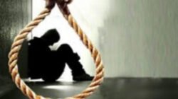 दापोली : 40 वर्षीय व्यक्तीची गळफास घेऊन आत्महत्या