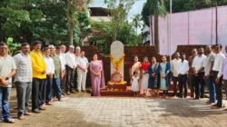 दापोली : नगरपंचायतीत क्रांतीस्तंभाला अभिवादन, क्रांतीदिन उत्साहात साजरा