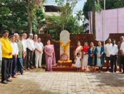 दापोली : नगरपंचायतीत क्रांतीस्तंभाला अभिवादन, क्रांतीदिन उत्साहात साजरा