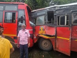 चिपळूण : चोरवणे मार्गावर 2 एसटी बसची समोरासमोर धडक