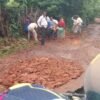 दाभोळ : महाडिक स्टॉप ते कोळथरे रस्त्यावरील खड्डे बुजवण्यास सुरुवात, “कोकण कट्टा न्यूजच्या” वृत्ताची दखल
