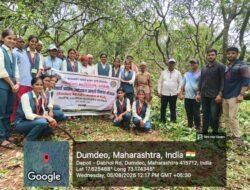दापोली : कोकण कृषी विद्यापीठाच्याविद्यार्थिनी पंचनदीत ‘मिशन आंबा’! प्रत्यक्ष छाटणी प्रात्यक्षिकातून शेतकऱ्यांना आधुनिक बाग व्यवस्थापनाचे धडे
