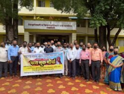 रत्नागिरी : जुन्या पेन्शनसाठी शिक्षकांचा विराट मूक मोर्चा, 25 सप्टेंबरपर्यंत निर्णयाची शासनाला मुदत