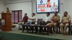 खेड : गणेशोत्सवासाठी पार्श्वभूमीवर लोटे एमआयडीसीत पोलीस अधीक्षकांचा उद्योग आणि वाहतूक संघटनांशी संवाद