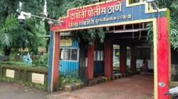 दापोली : आझाद मैदानात सार्वजनिक ठिकाणी मद्यपान, दोघांविरोधात दापोली पोलिसांत गुन्हे दाखल
