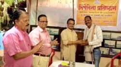 दापोली : पर्यावरणपूरक गणेश विसर्जन करणाऱ्या दापोलीतील नागरिकांचा निवेदिता प्रतिष्ठानतर्फे सन्मान