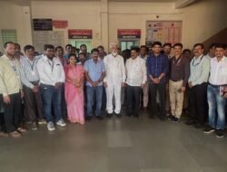 चिपळूण : शिक्षणमंत्री दादा भुसे यांची गोविंदराव निकम विद्यालयाला भेट; गुणवंत विद्यार्थ्यांचा सन्मान