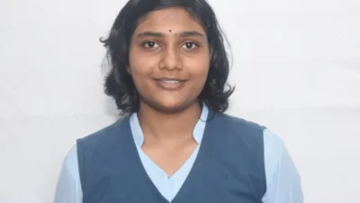 दापोली : स्वरा चव्हाणचे मैदानी स्पर्धेत दुहेरी यश, गोळाफेकीत रौप्य, थाळीफेकीत कांस्य, जिल्हास्तरीय स्पर्धेसाठी निवड