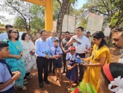 दापोली : राज्याच्या मुख्य सचिवांनी साधला विद्यार्थ्यांशी संवाद, गिम्हवणे शाळेतील डिजिटल क्लासरूमची पाहणी